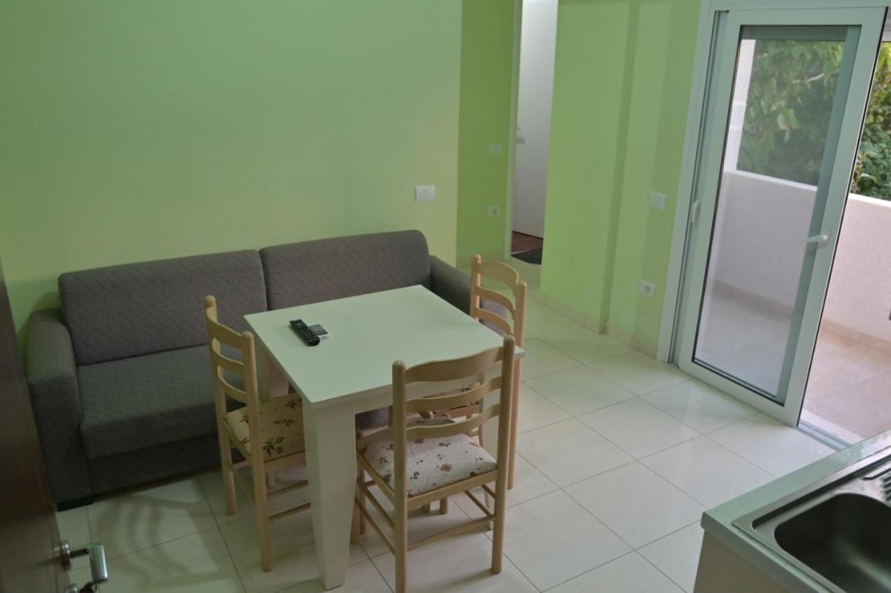 Mana Apartments Ksamil Exterior photo
